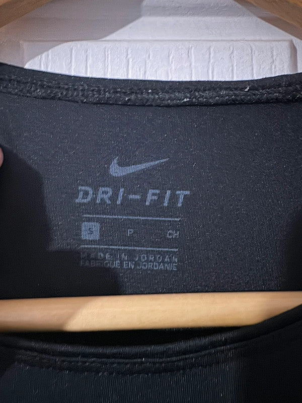 Women’s Black Nike Dri-Fit Sports Short Sleeved T-Shirt